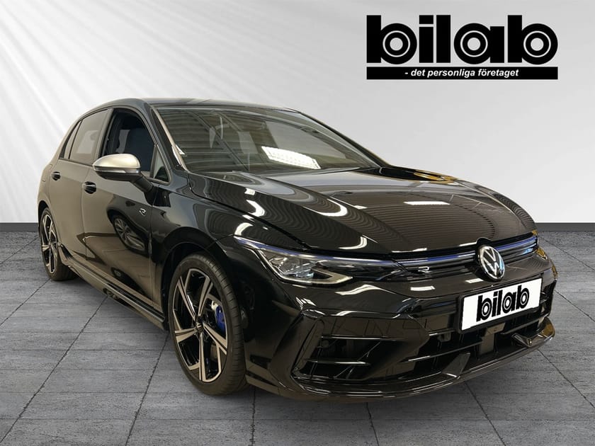 Bild 2 av Volkswagen Golf R 333 HK DSG 4-MOTION