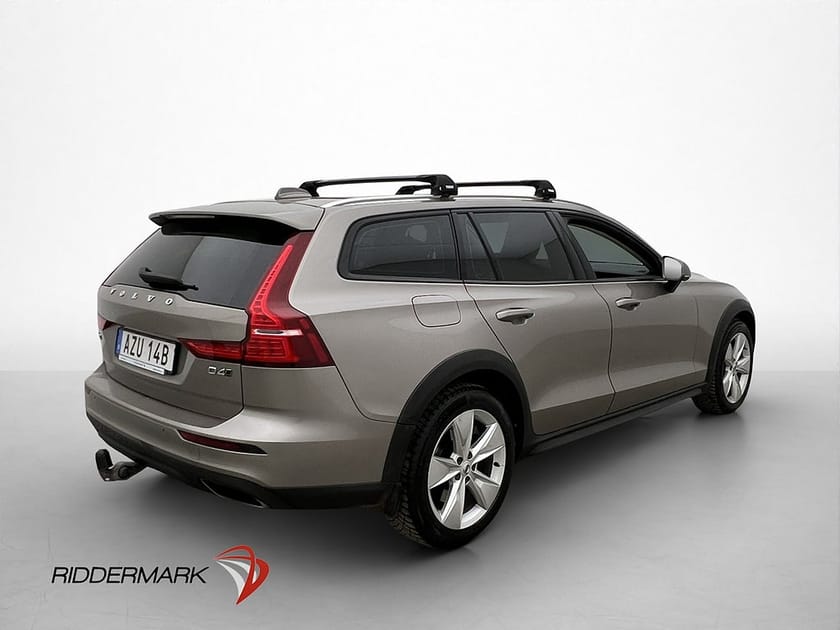 Bild 5 av Volvo V60 Cross Country D4 AWD Värmare 360° HuD H/K Skinn