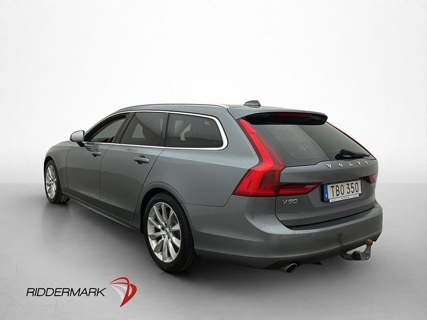 Bild 4 av Volvo V90 D4 190hk Momentum VOC Värmare Kamera Drag CarPlay
