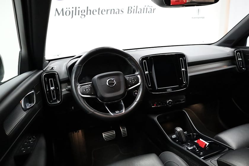 Bild 3 av Volvo XC40 T4 AWD | R-Design | Adapt.Fart | H/K Högtalare | Drag |