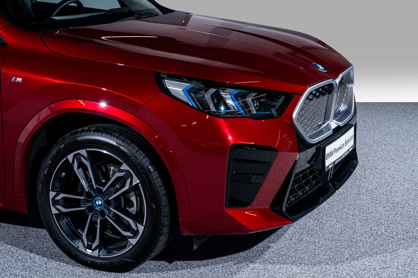 Bilde 4 av BMW iX2 xDrive30 FullyCharge-Krok-Adaptiv Cruise-Harman/Kardon++