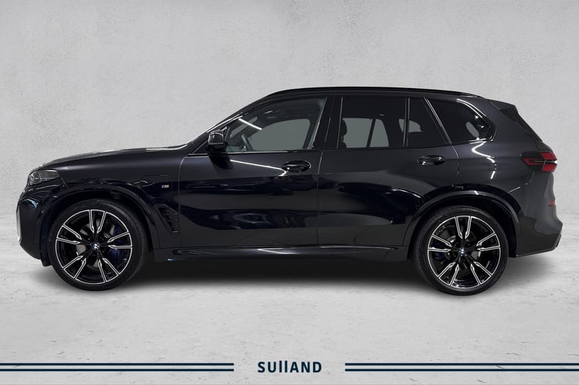 Bilde 2 av BMW X5 xDrive50e M-Sport / Bowers&Wilkins / Sky Lounge / 22"