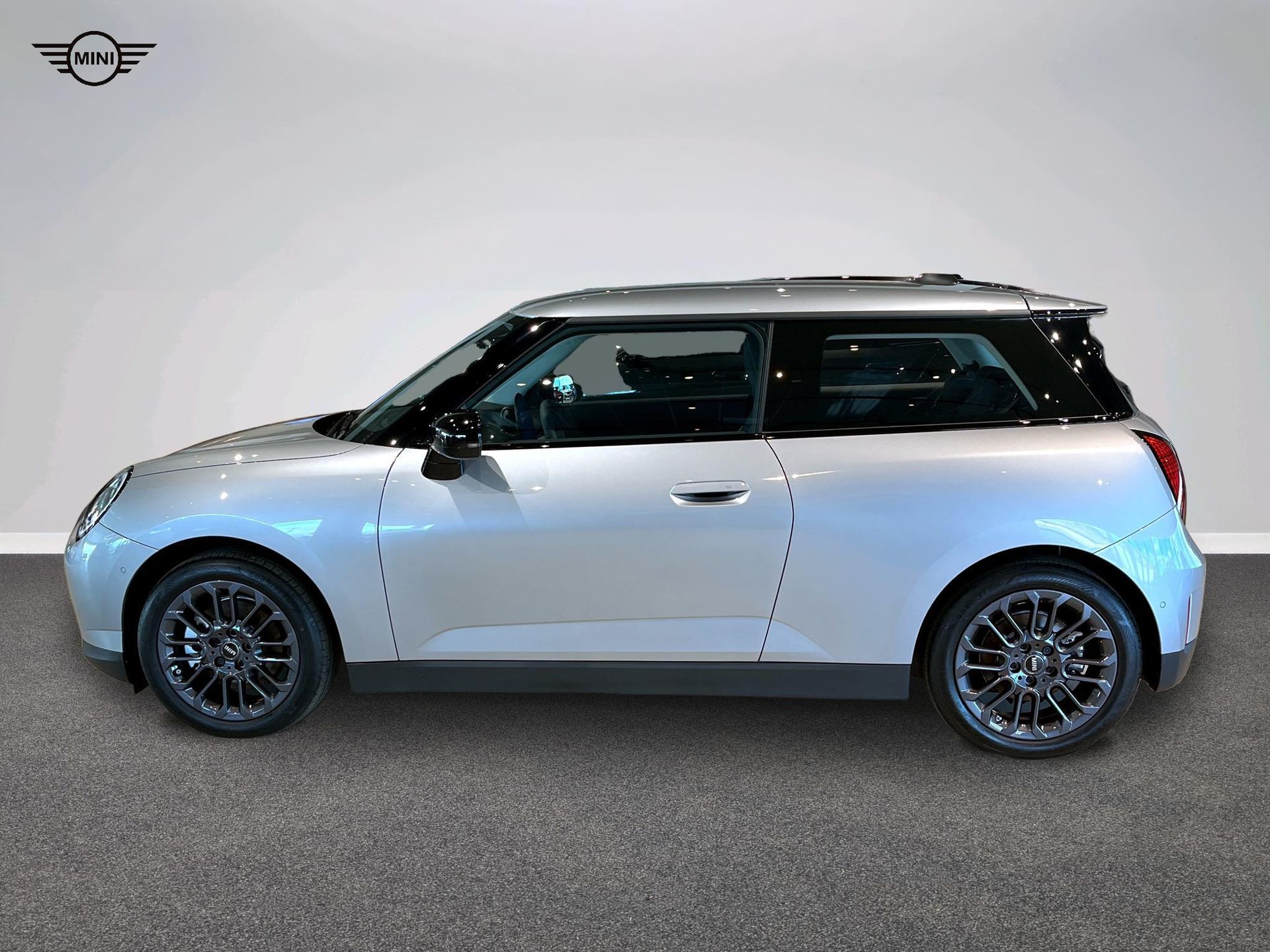 MINI Cooper SE Essential Trim, Paket S 2025, bild 3/26
