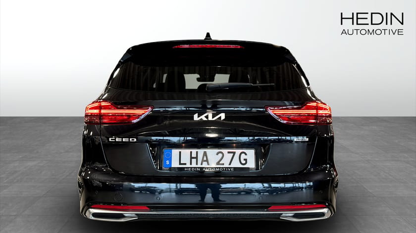 Bild 4 av Kia Ceed Sportswagon Plug-in Hybrid SW  Backkamera P-sensor 3,95% räntekampanj