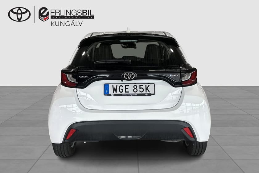 Bild 5 av Toyota Yaris Hybrid 115 1.5 Active Komfortpaket
