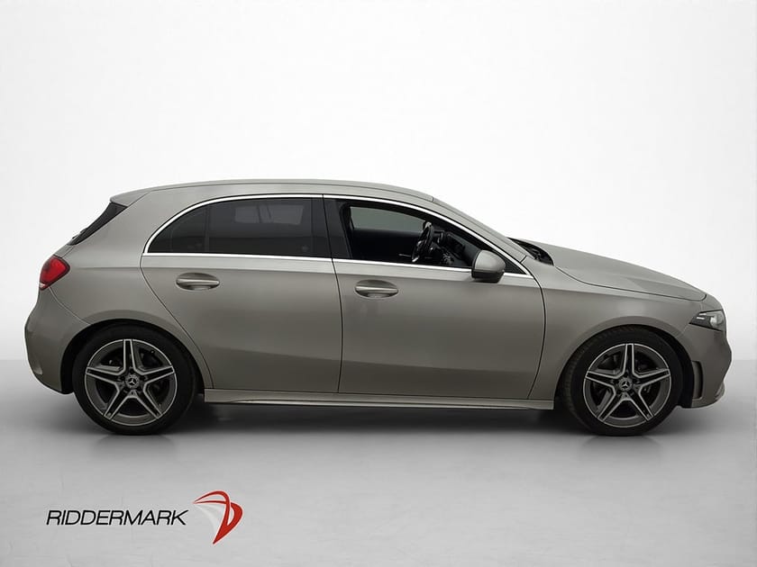 Bild 2 av Mercedes-Benz A 180 A180 AMG Line Kamera Halvskinn Bluetooth