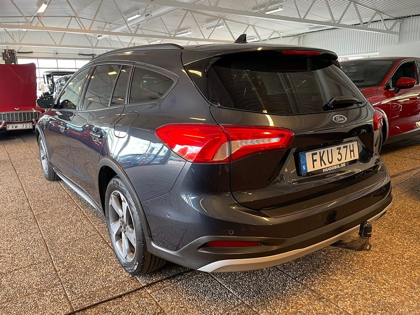 Bild 2 av Ford Focus Active Kombi 1.0 EcoBoost Automat