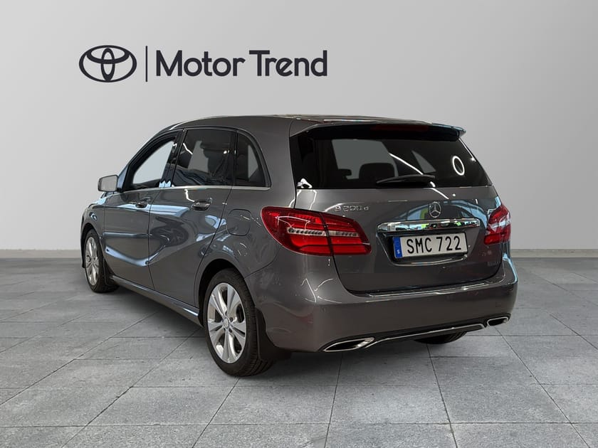 Bild 2 av Mercedes-Benz B 200 d URBAN