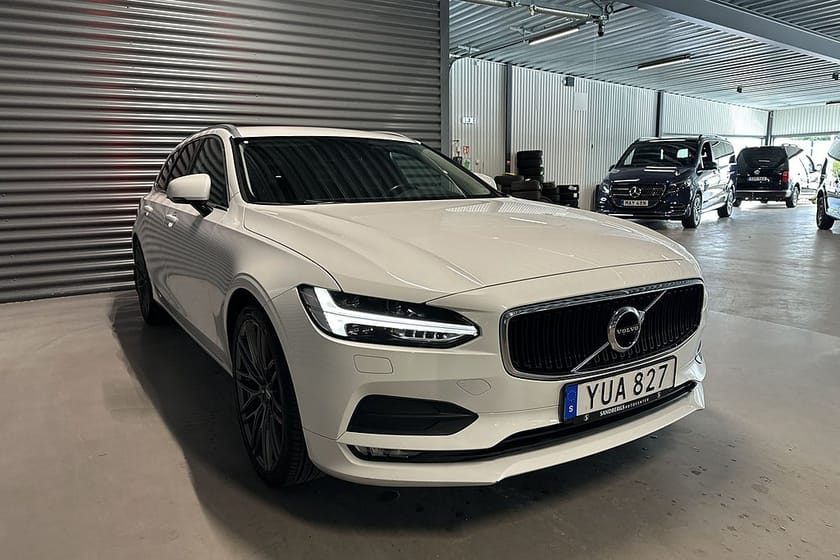 Bild 3 av Volvo V90 D4 190hk Business Advanced Backkamera Värmare Navi Drag