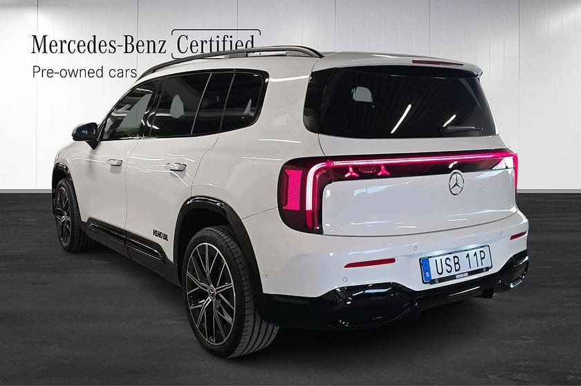 Bild 4 av Mercedes-Benz GLB 350 4MATIC EQ AMG Drag Burmester 7-Sits Superscreen