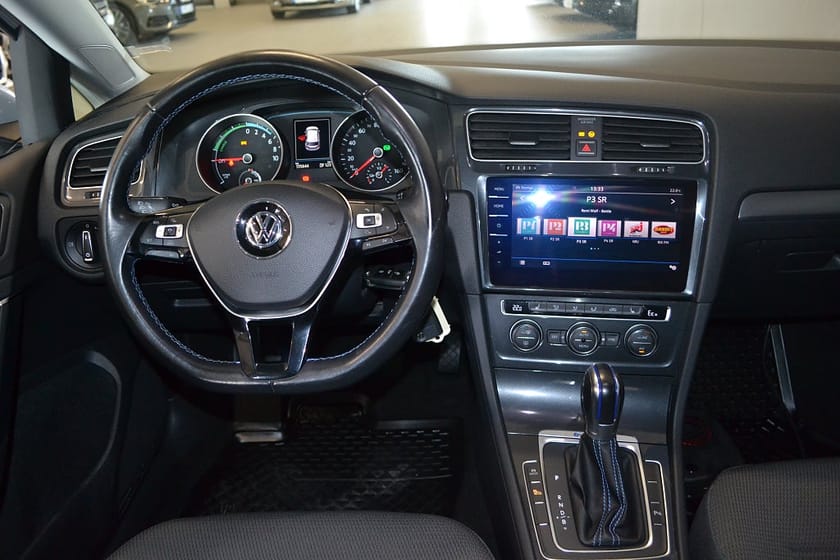 Bild 5 av Volkswagen e-Golf Värmepump Vinterhjul Navi 136hk