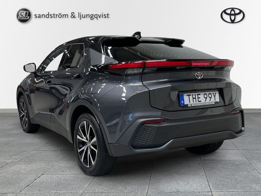 Bild 4 av Toyota C-HR PHEV 2,0 LADDHYBRID FWD STYLE TEKNIKPAKET B