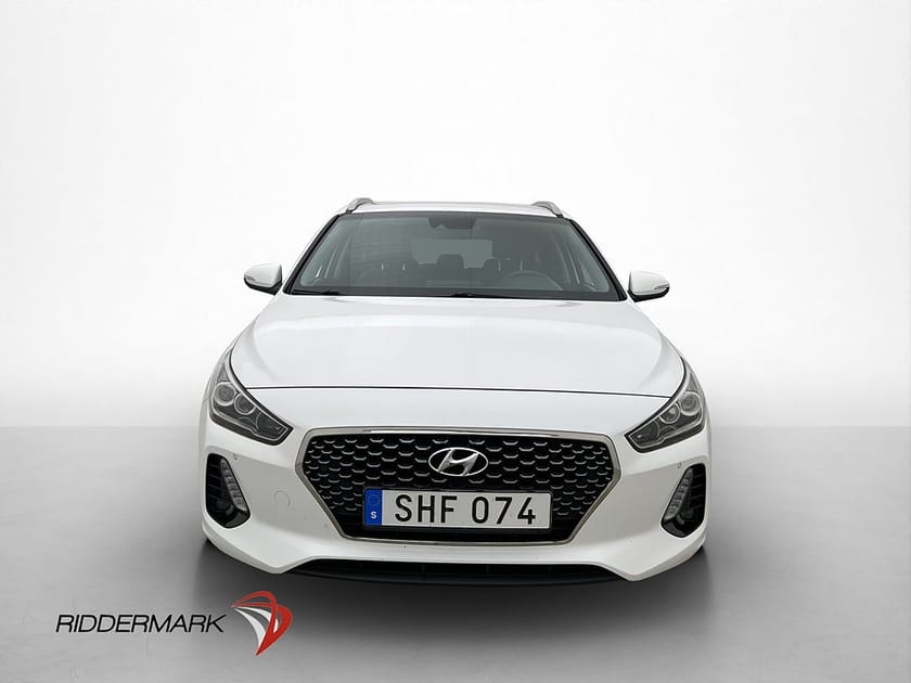 Bild 2 av Hyundai i30 Wagon 140hk Premium Kamera Navi Halvskinn Drag