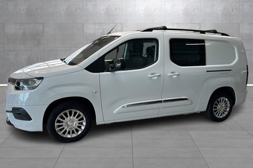 Bilde 2 av Toyota ProAce City Lang C Pluss 1,5 D A /RKAM 6.25% med 35%EK