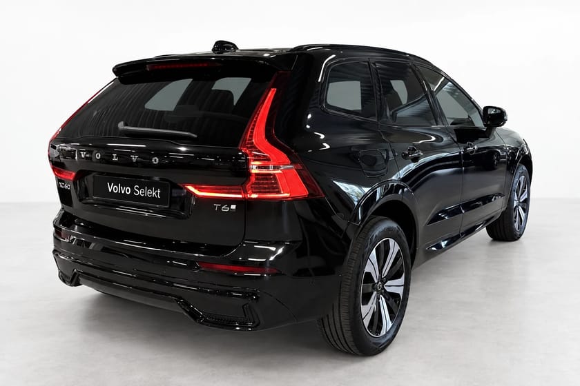 Bild 4 av Volvo XC60 T6 Plus Dark Edition 360-Kamera