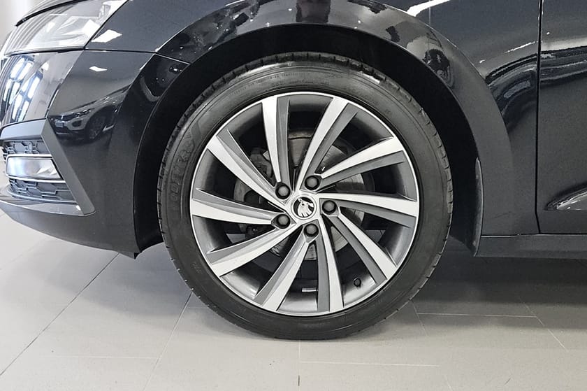 Bild 5 av Škoda Octavia Kombi Style 2.0 TDI 150HK DSG Business Aut Drag