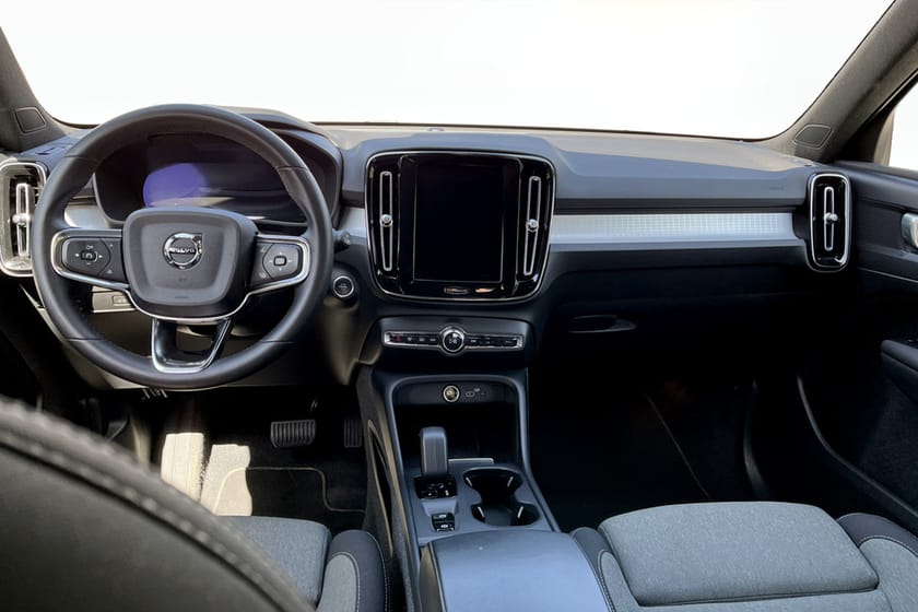 Bild 4 av Volvo XC40 B3 FWD Bensin Core