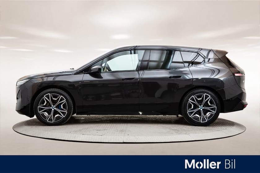 Bilde 2 av BMW iX xDrive40 Fully Charged