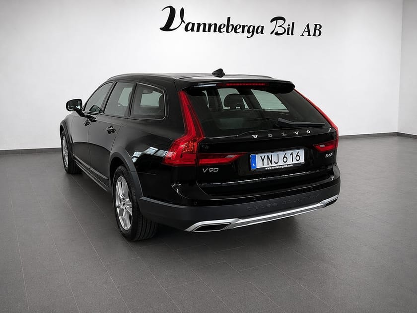 Bild 4 av Volvo V90 Cross Country D4 AWD Geartronic Inscription Pro Euro 6