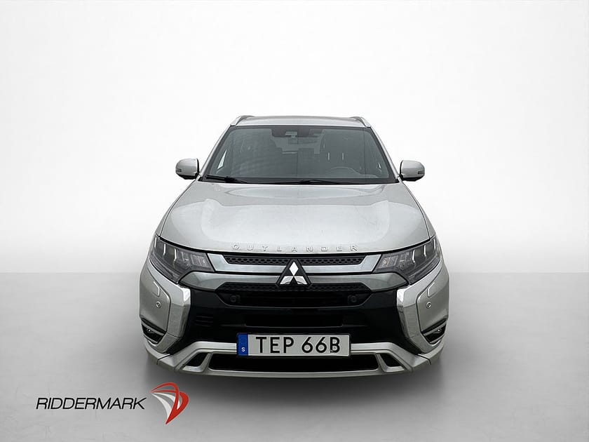 Bild 2 av Mitsubishi Outlander PHEV 224hk AWD Business Drag Läder