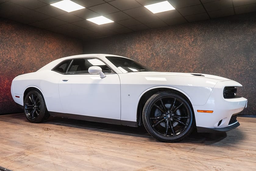 Bild 2 av Dodge Challenger 3.6 V6 309hk | Alpine | Alcantara | Black | 1919 kr/mån