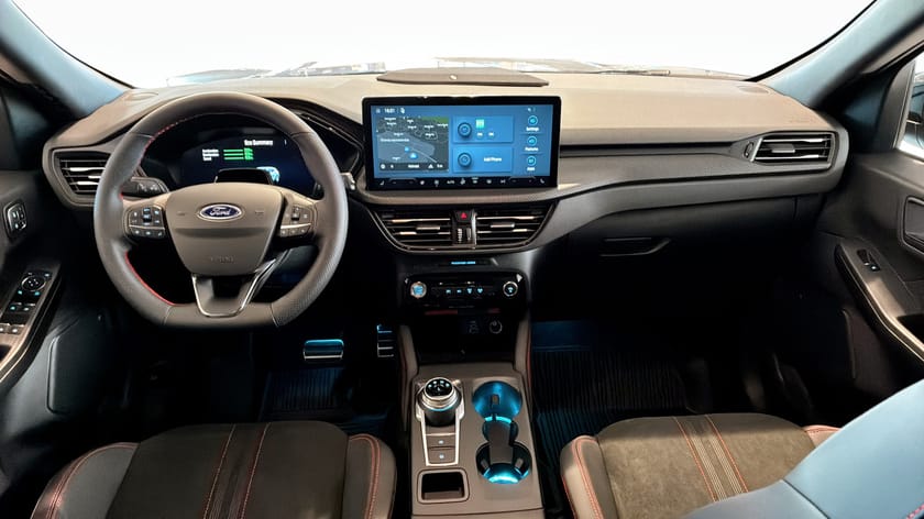 Bild 4 av Ford Kuga Plug-In Hybrid ST-LINE X 2.5 PHEV FWD 243HK BL E