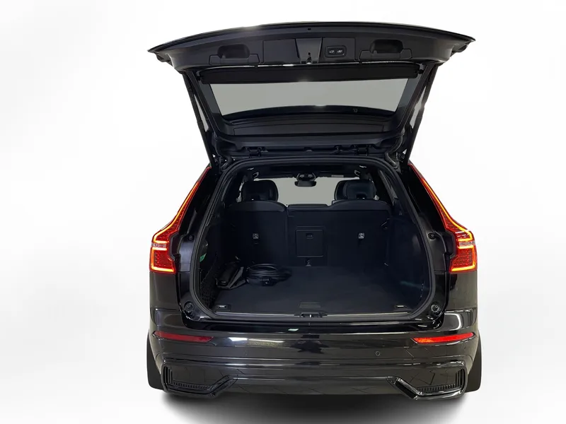 Bild 10 av 21 – Volvo XC60 T8 Ultra Black Edition