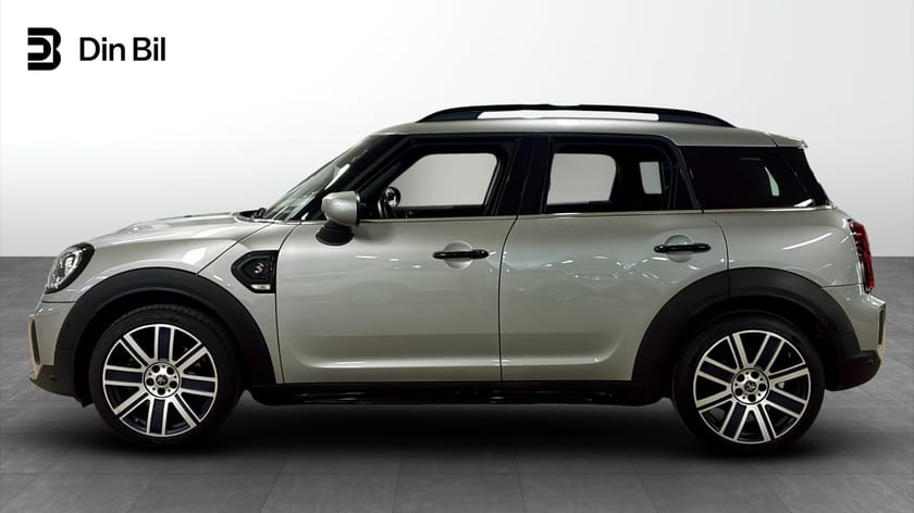 Bild 2 av MINI Countryman Cooper S ALL4 Steptronic 178hk/Panorama/S+V-Hjul