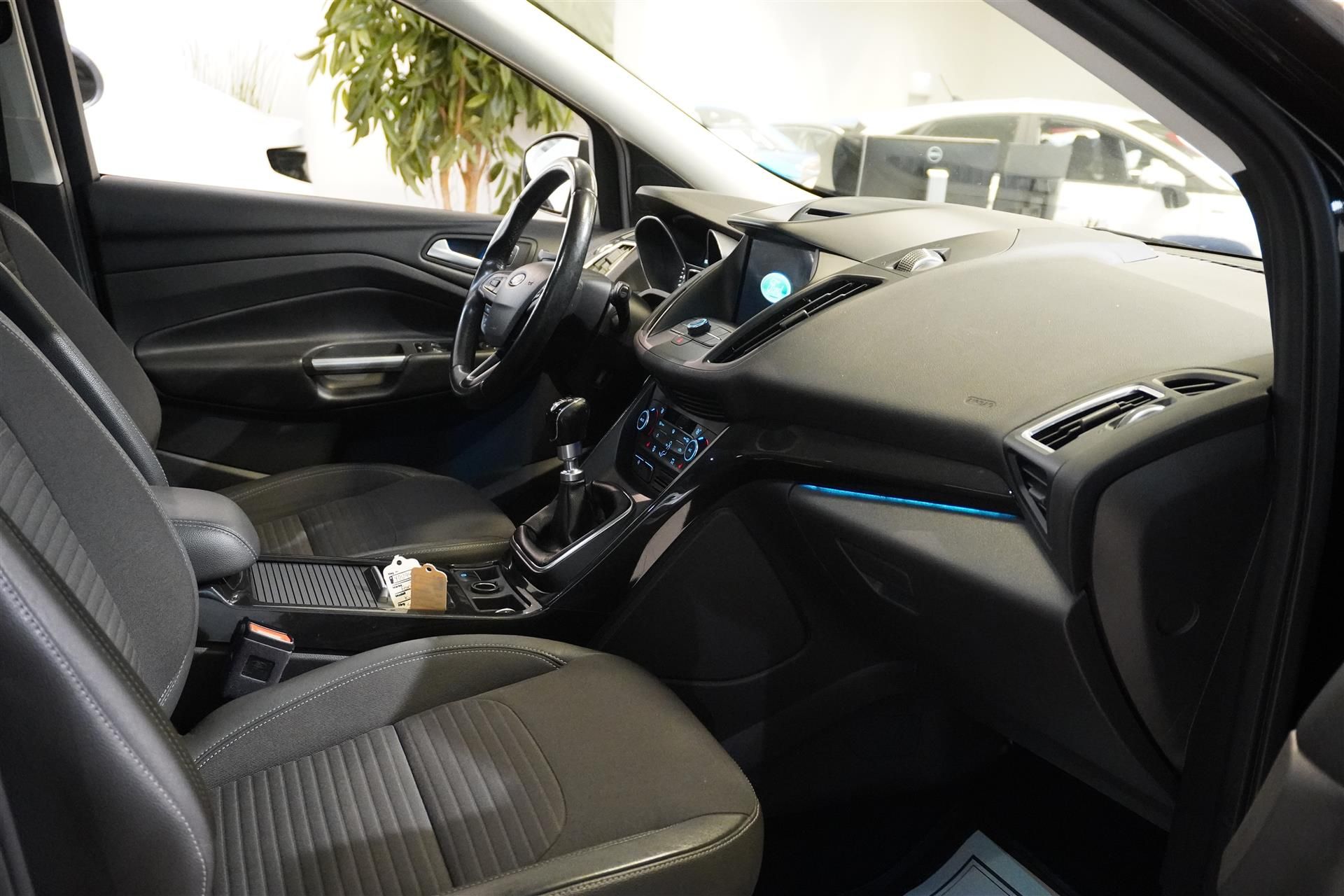 Ford Kuga 2019, kuva 6/10