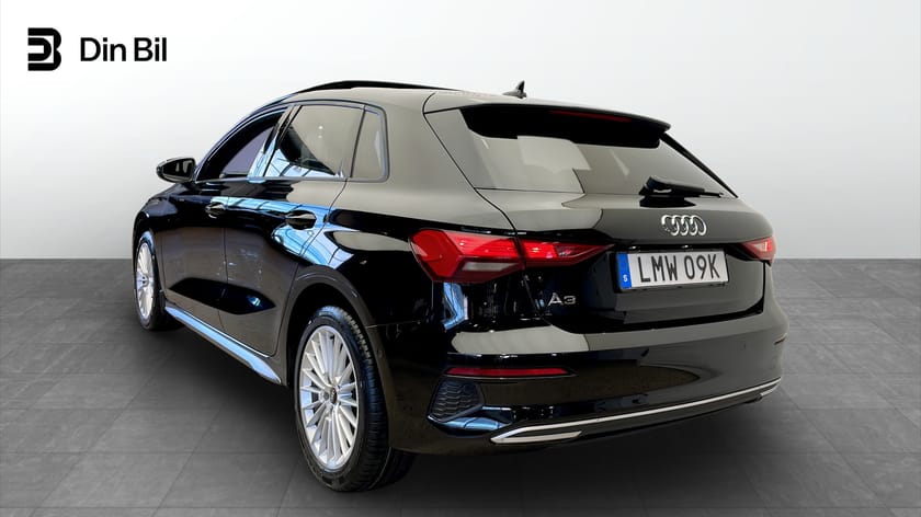 Bild 3 av Audi A3 Sportback 35 TFSI Proline advanced 150 hk S tronic Panorama