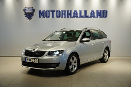 Škoda Octavia Kombi 2.0 TDI 4x4 150hk DRAG KAMERA VÄRMARE M.M
