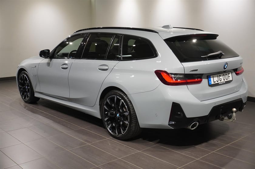 Bild 3 av BMW 330e xDrive Touring
