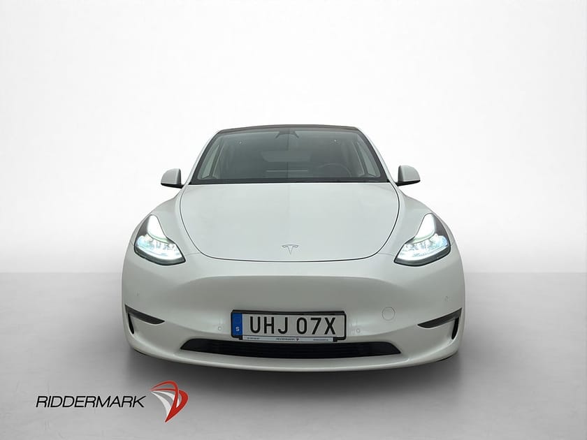 Bild 3 av Tesla Model Y Performance AWD Panorama Kamera Värmepump MOMS