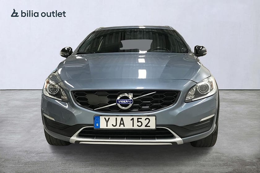 Bild 2 av Volvo V60 Cross Country D4 AWD BusinessAdv Summum 190hk Navi Drag P-värm PDC