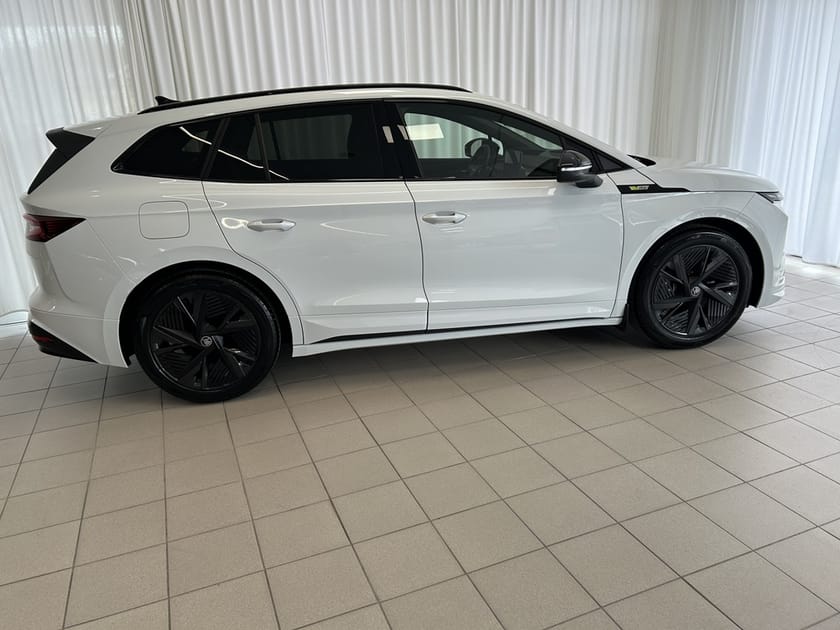 Bild 2 av Škoda Enyaq RS 84 KWH 340HK