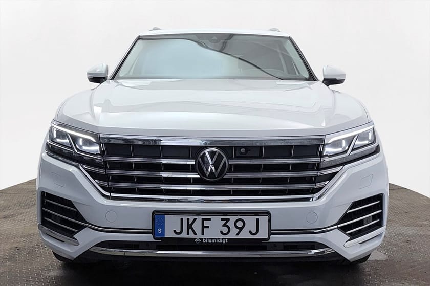Bild 3 av Volkswagen Touareg 3.0 V6 4M Inno Drag Luftfjädr Läder HUD Kamera DYNAUDIO