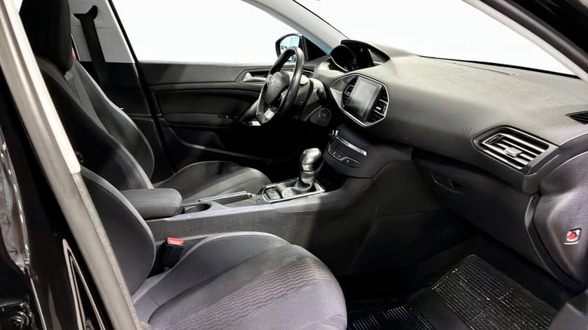 Bild 3 av Peugeot 308 SW 1.2 PureTech 130 Automatisk, 131hk Style