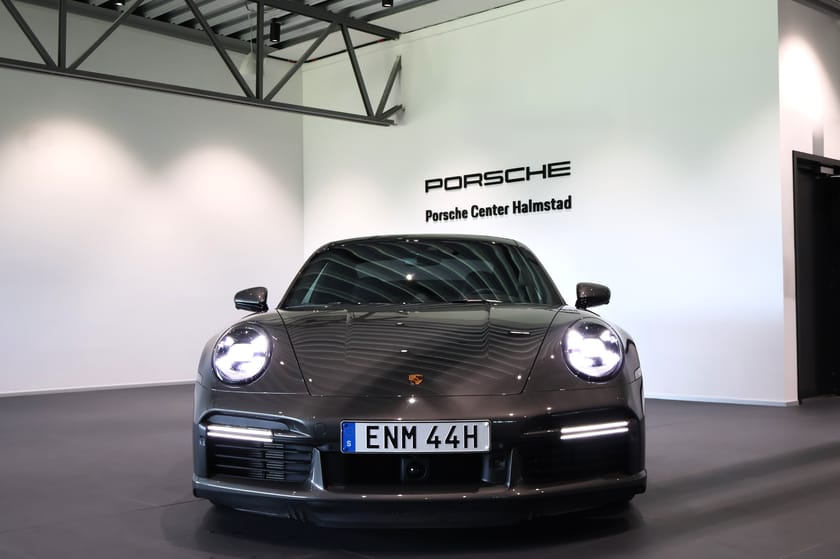 Bild 2 av Porsche 911 Turbo S 650hk / Se Spec