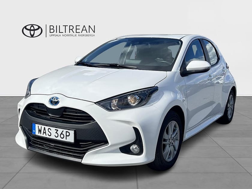Bild 1 av Toyota Yaris Hybrid 1.5 Active Komfortpaket Vinterhjul Ingår!
