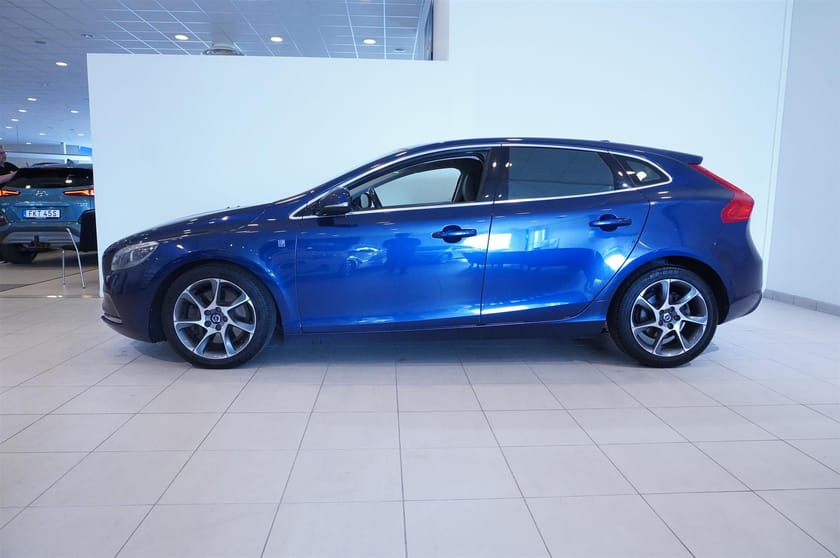 Bild 3 av Volvo V40 D2 Geartronic, 120hk Ocean Race Edition, Stolsvärme, Elhissar
