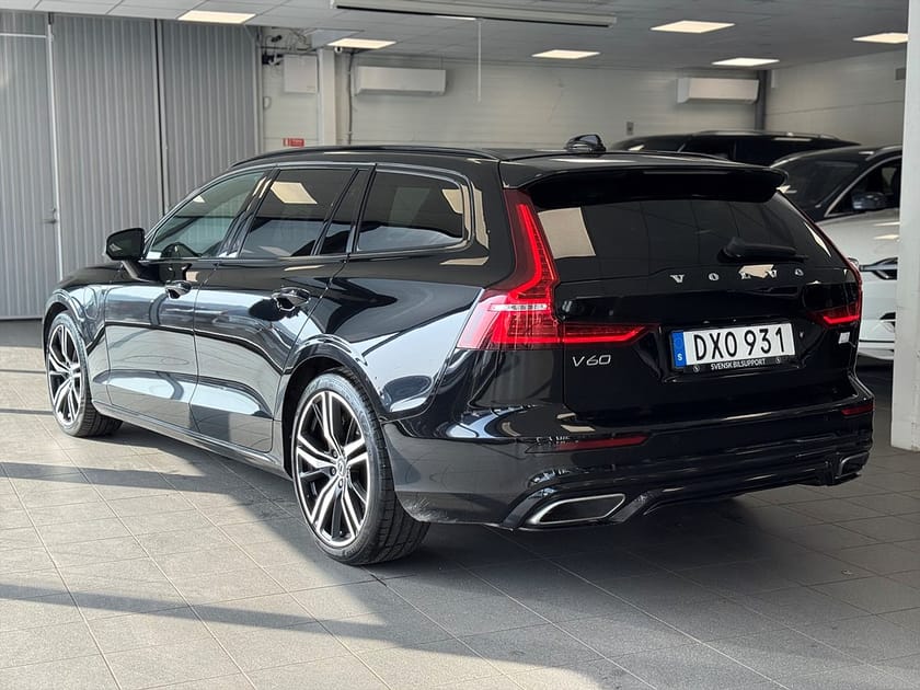 Bild 4 av Volvo V60 Recharge T6 AWD R-Design Värmare Kamera