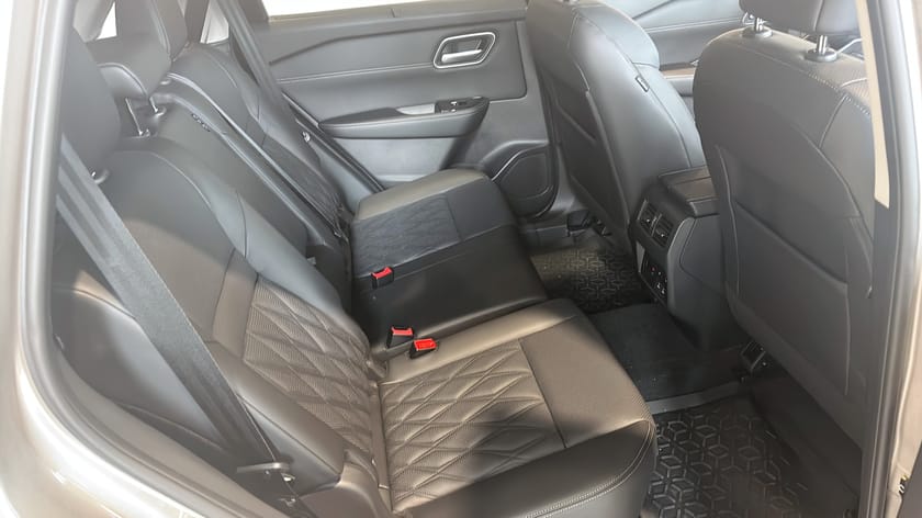 Bild 5 av Nissan X-Trail e-4ORCE TEKNA