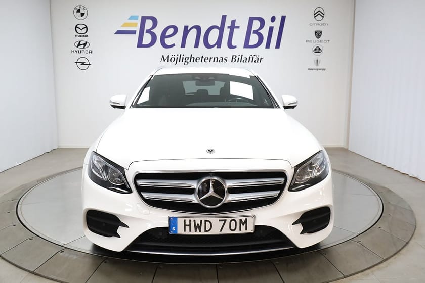 Bild 3 av Mercedes-Benz E 300 de T PLUG-IN