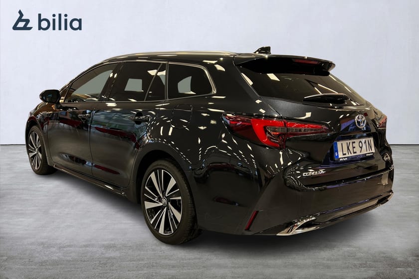 Bild 2 av Toyota Corolla Touring Sports Hybrid 1,8 STYLE inkl vinterhjul