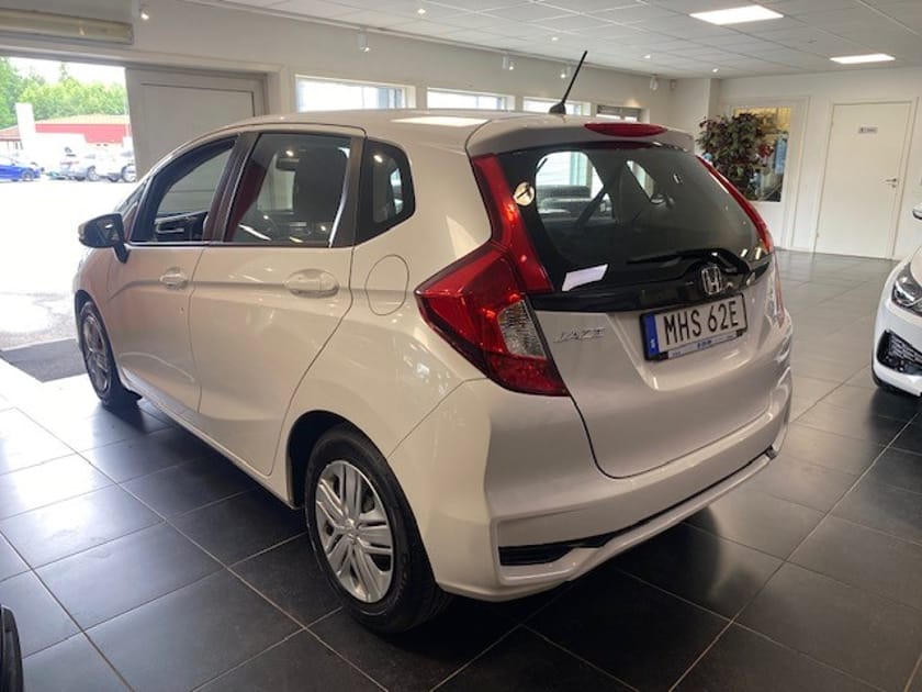 Bild 2 av Honda Jazz 1.3 i-VTEC, 102hk, skatt 492 kr/år