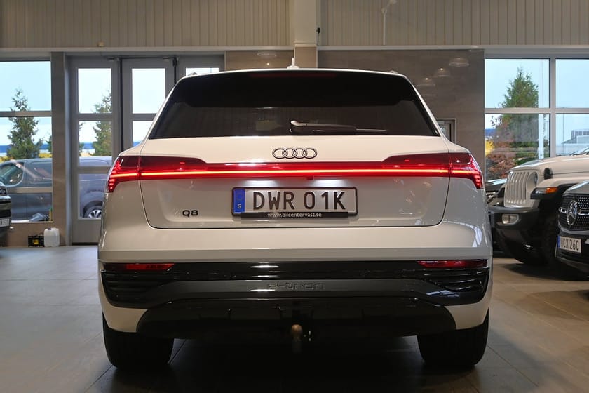 Bild 4 av Audi Q8 55 e-tron quattro
