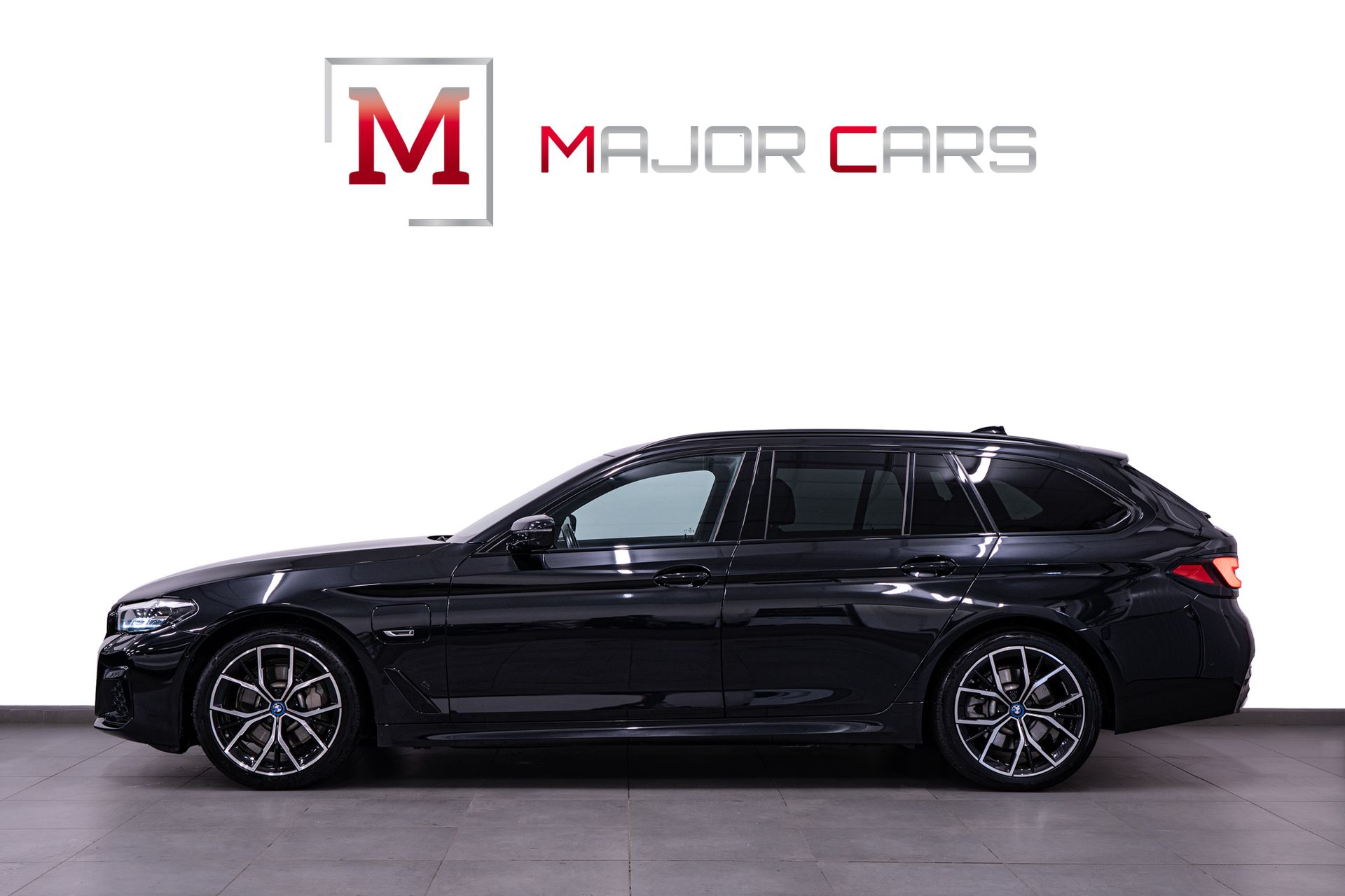 BMW 530 2023, photo 3/10