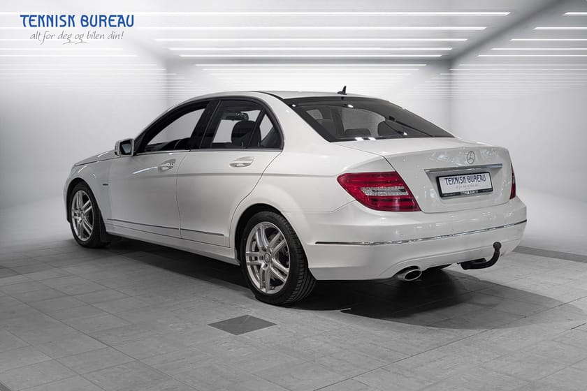 Bilde 3 av Mercedes-Benz C 250 CDI 4MATIC BE 204hk aut. Krok/Skinn/Xenon/Navi