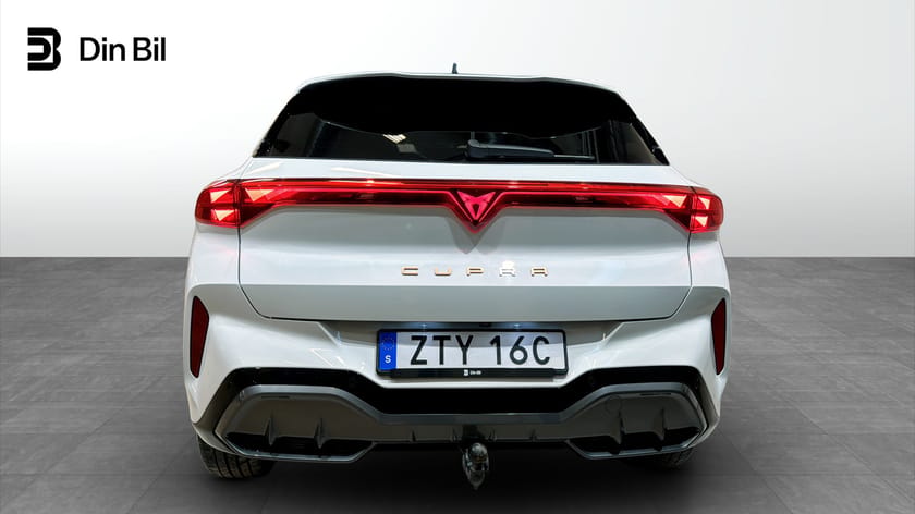 Bild 5 av CUPRA Terramar eTSI150 DSG Edge Drag/P-värmare