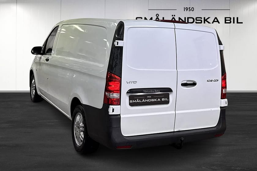 Bild 3 av Mercedes-Benz Vito 109 CDI 2.8t Euro 6 Drag 88hk